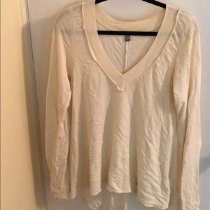 Cream v neck sweatshirt